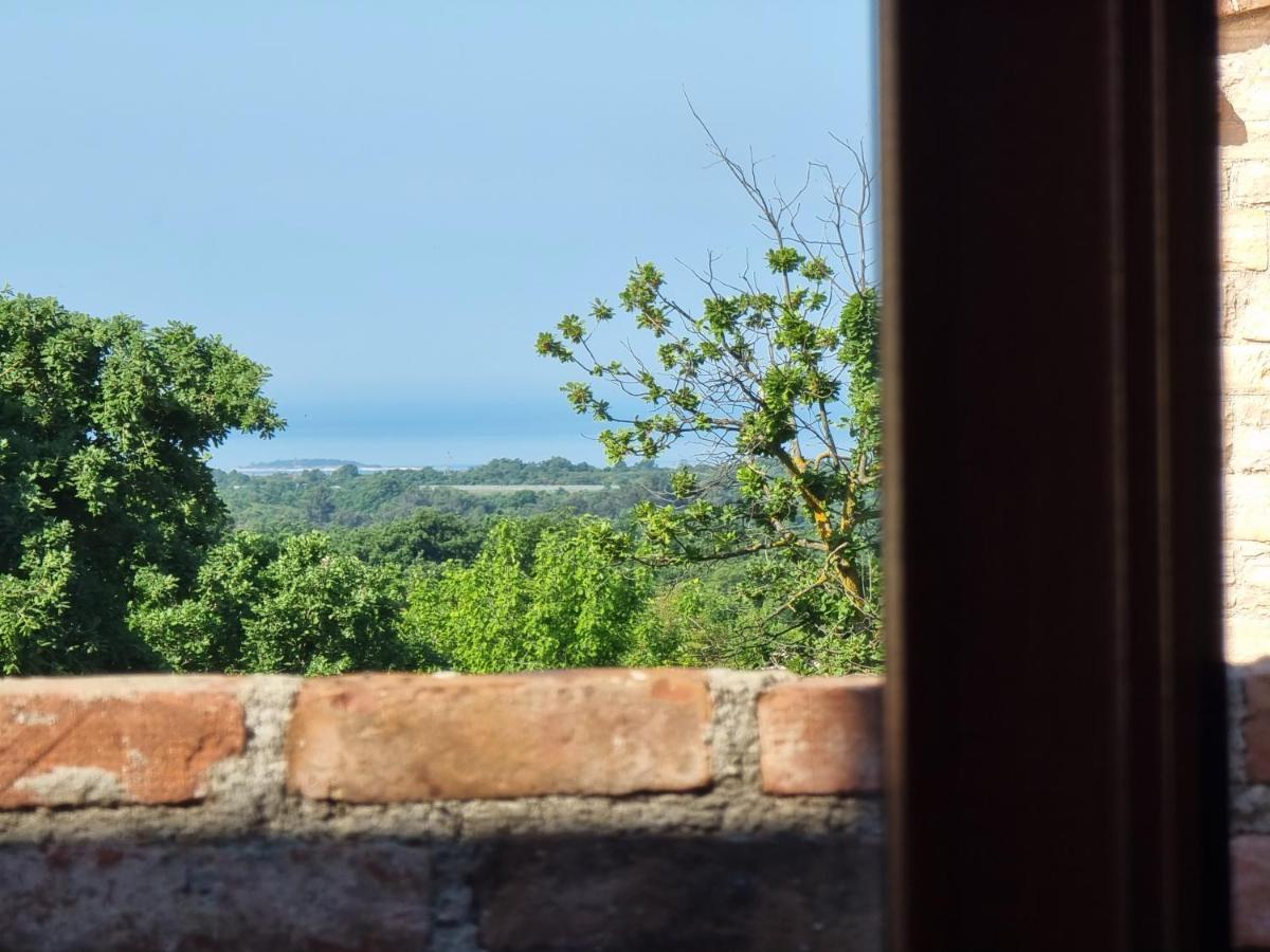 Villa Brioni With Pool By Rentistra Cabrunici Exterior photo